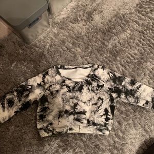 Tie dye balance athletica cropped crew neck